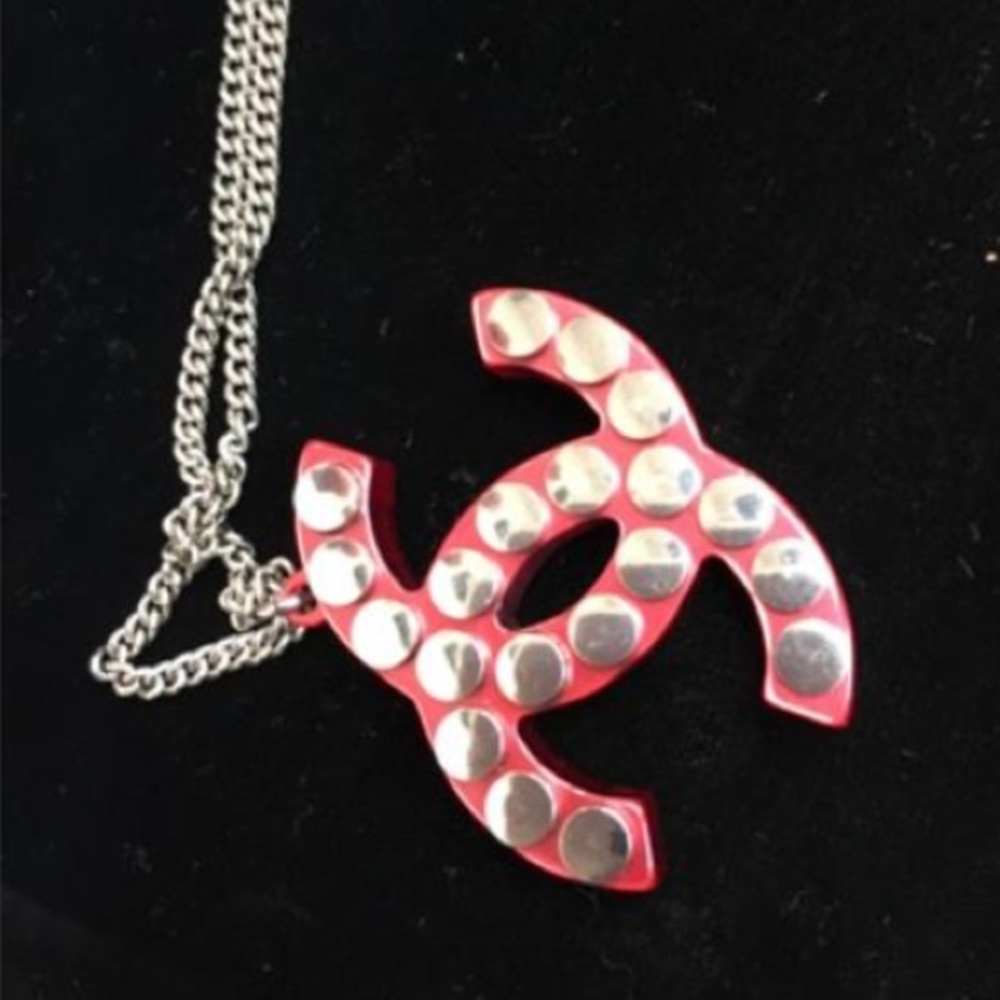 CHANEL Resin Studded CC Logo Pendant Necklace